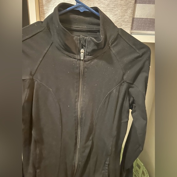 Women's Black Zip-Up Jacket - Picture 3 of 3